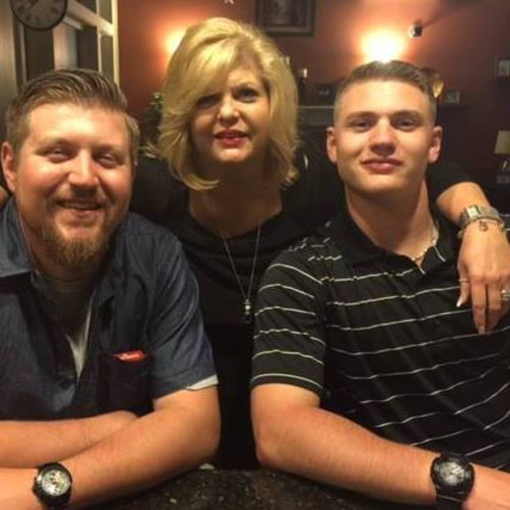 Meet your Posher, Debbie